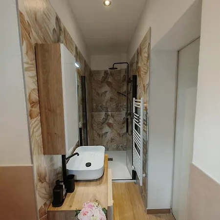 La Sosta 2-casa Accanto Stazione Dei Treni 公寓 *