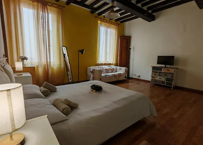 La Sosta 2-casa Accanto Stazione Dei Treni Modena